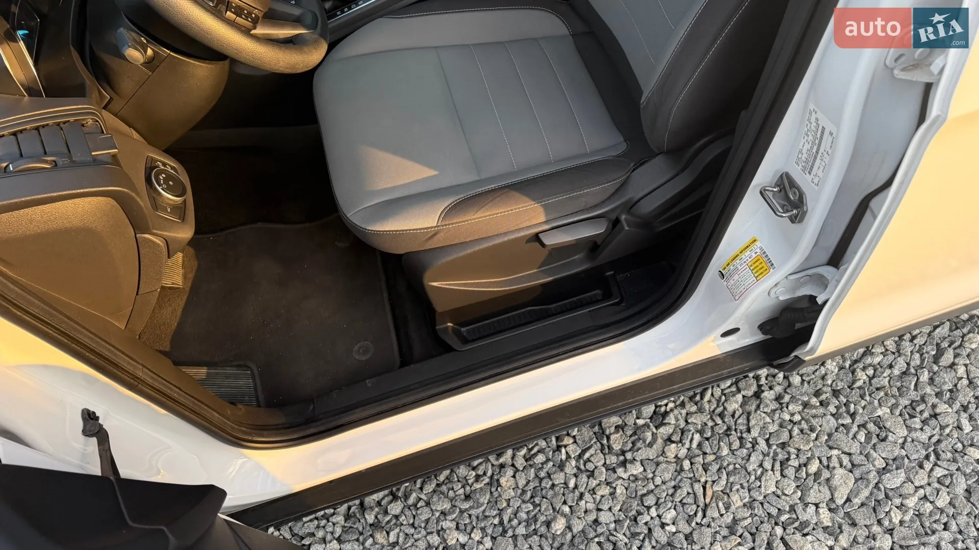 2018 Ford Escape - мініатюра 15