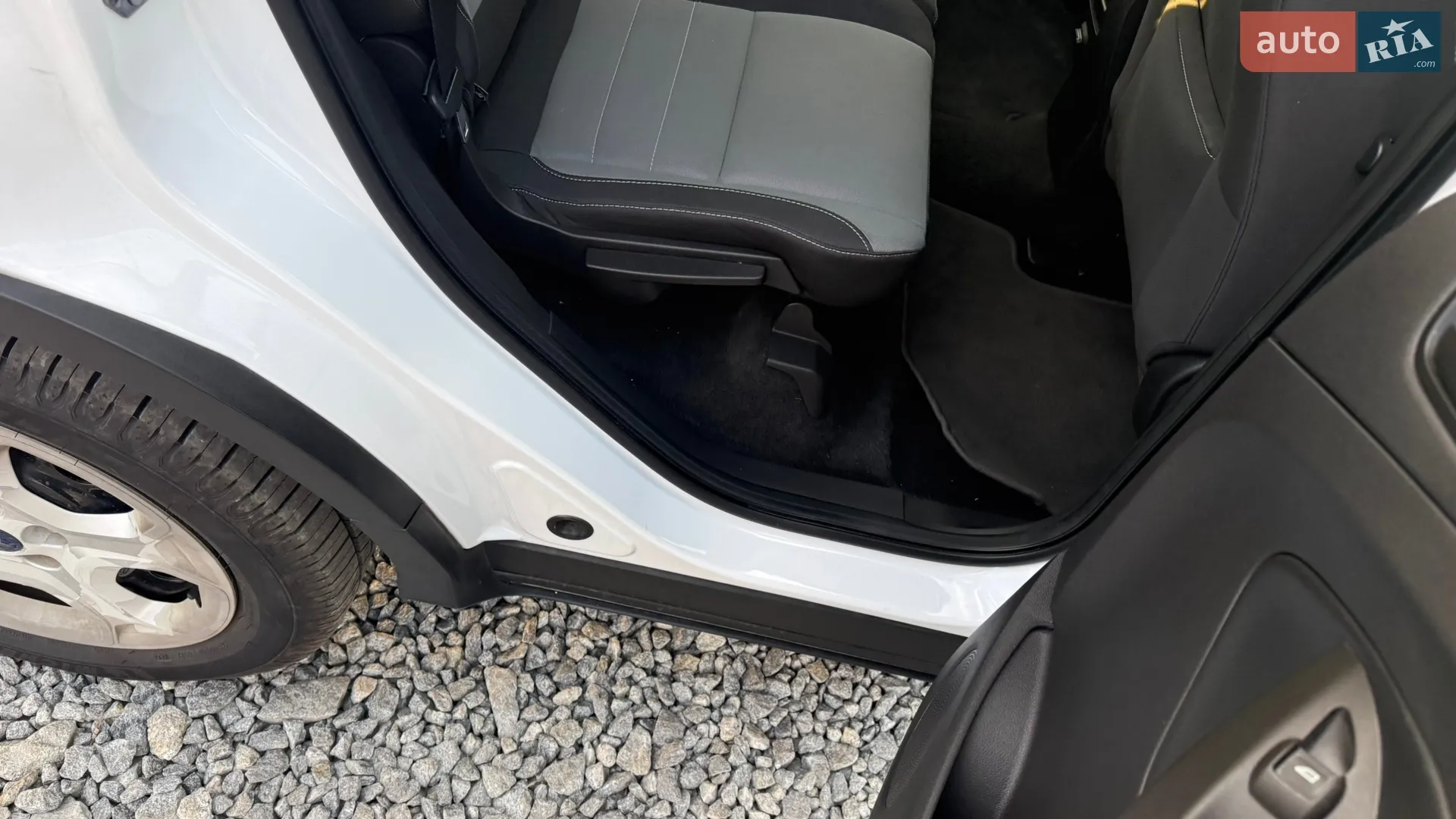 2018 Ford Escape - мініатюра 24