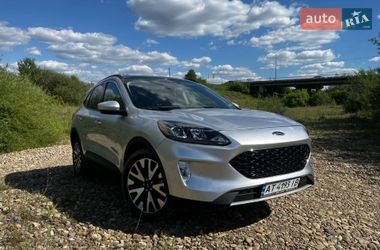 Внедорожник / Кроссовер Ford Escape 2020 в Львове