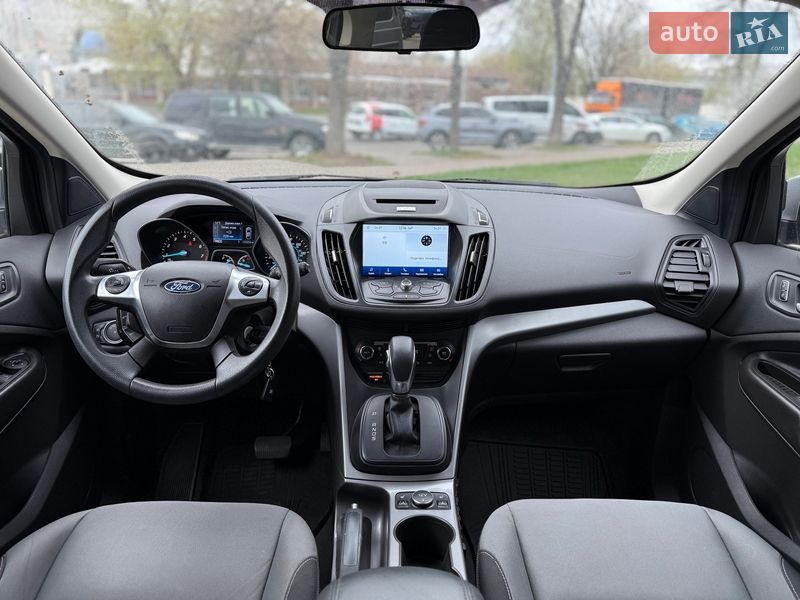 Внедорожник / Кроссовер Ford Escape 2016 в Киеве фото 8 Внедорожник / Кроссовер Ford Escape 2016 в Киеве