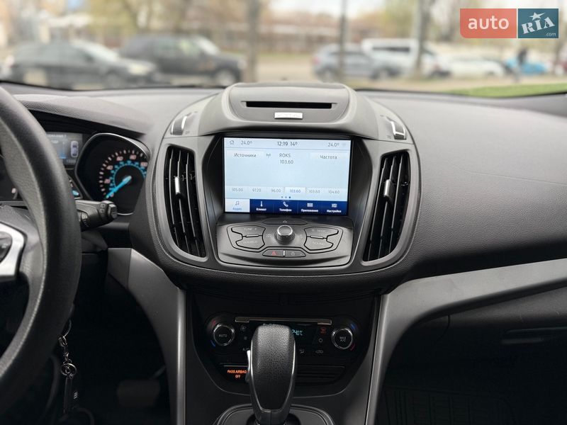 Внедорожник / Кроссовер Ford Escape 2016 в Киеве фото 16 Внедорожник / Кроссовер Ford Escape 2016 в Киеве