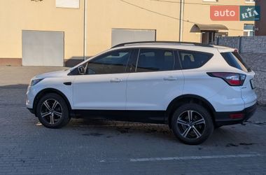 Внедорожник / Кроссовер Ford Escape 2018 в Днепре