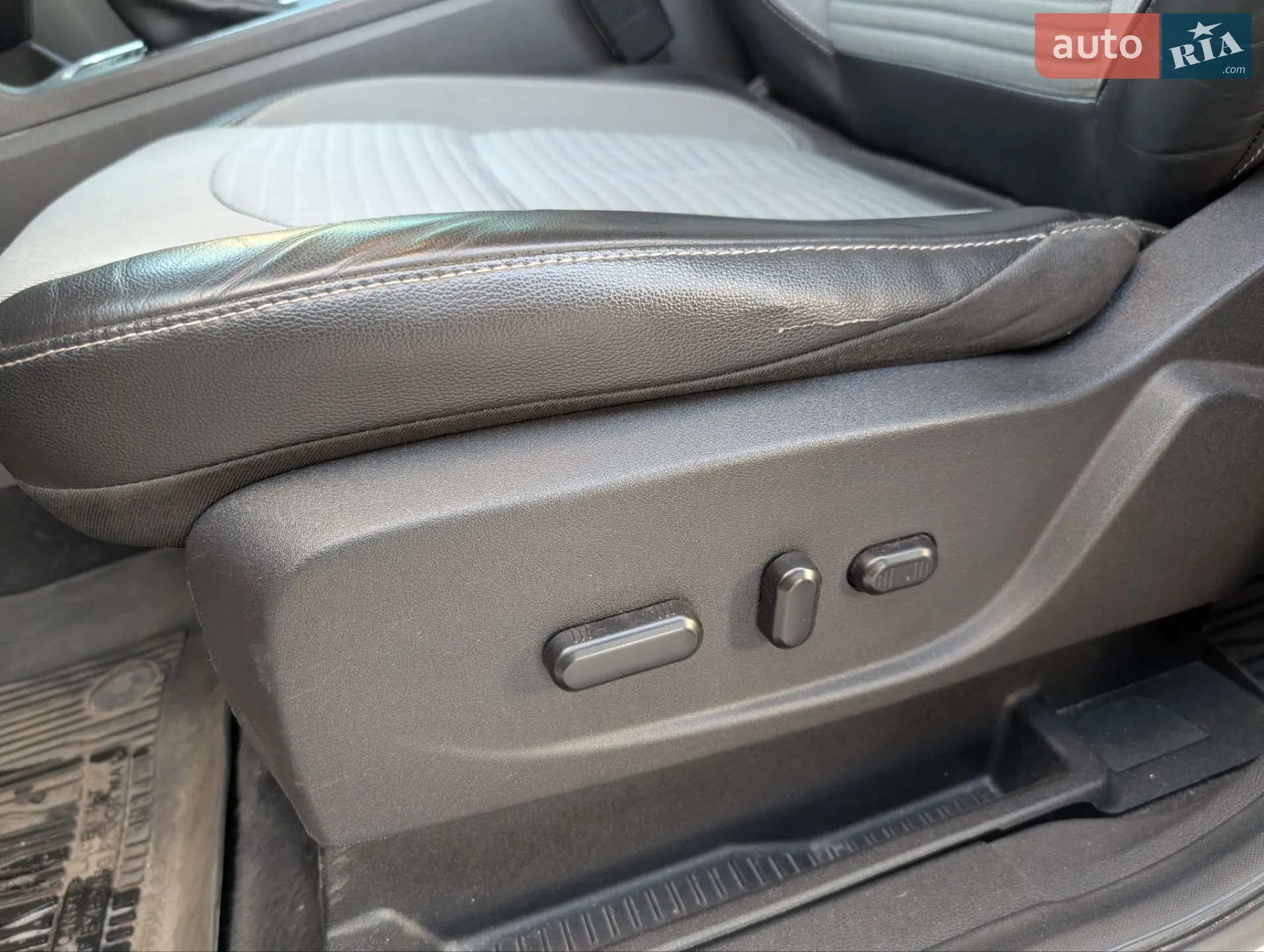 2018 Ford Escape - мініатюра 13