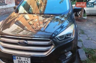 Внедорожник / Кроссовер Ford Escape 2017 в Виннице