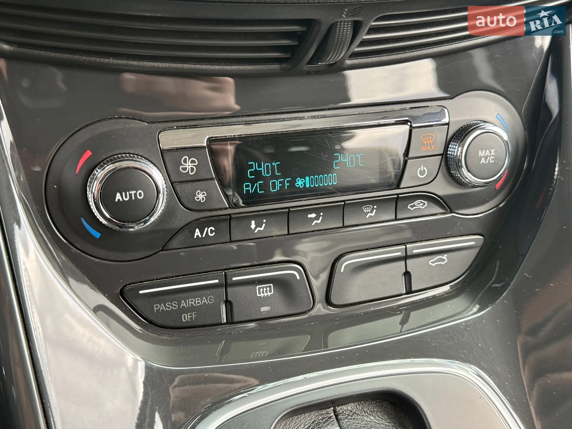 2013 Ford Escape - мініатюра 21
