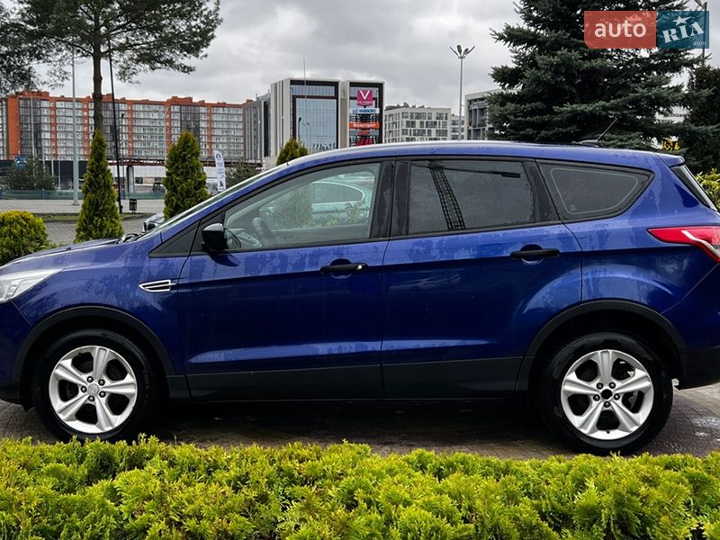 Внедорожник / Кроссовер Ford Escape 2015 в Львове