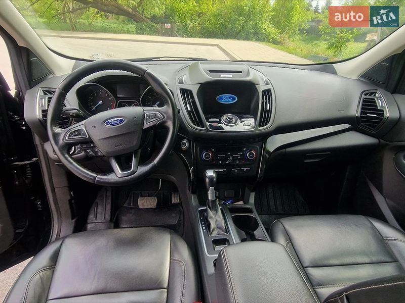 Позашляховик / Кросовер Ford Escape 2017 в Львові