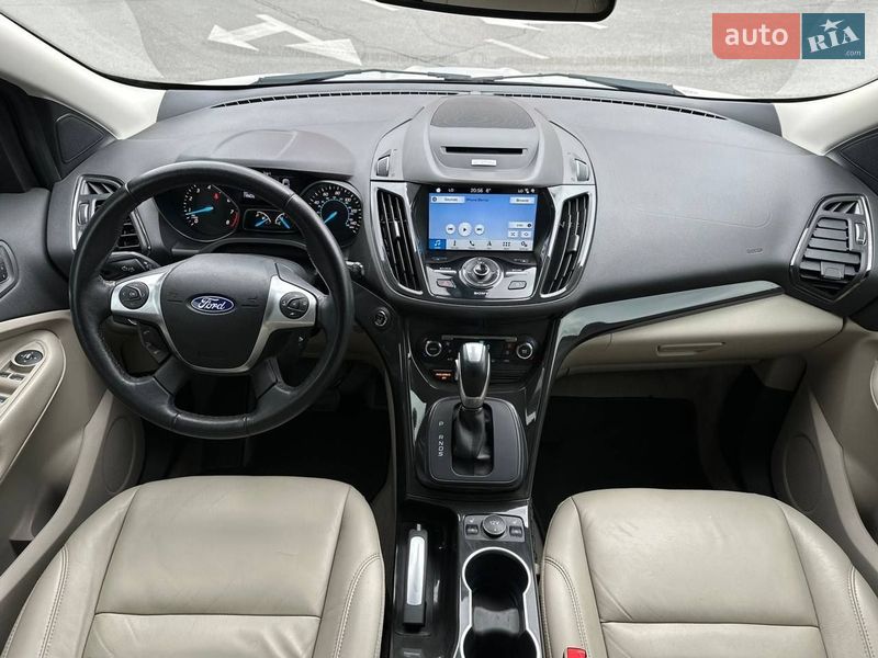 Внедорожник / Кроссовер Ford Escape 2016 в Киеве