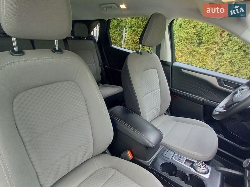Позашляховик / Кросовер Ford Escape 2022 в Львові