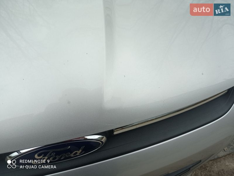 Внедорожник / Кроссовер Ford Escape 2015 в Дрогобыче