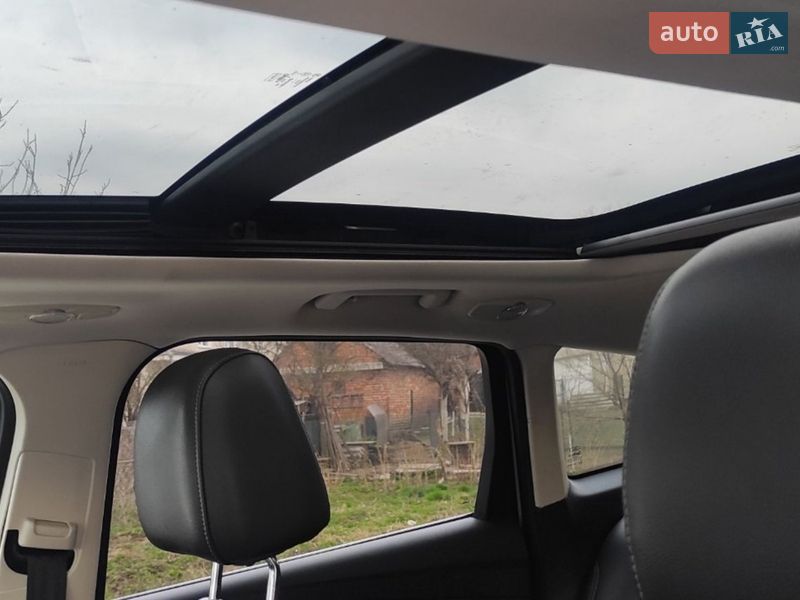 Внедорожник / Кроссовер Ford Escape 2013 в Монастыриске