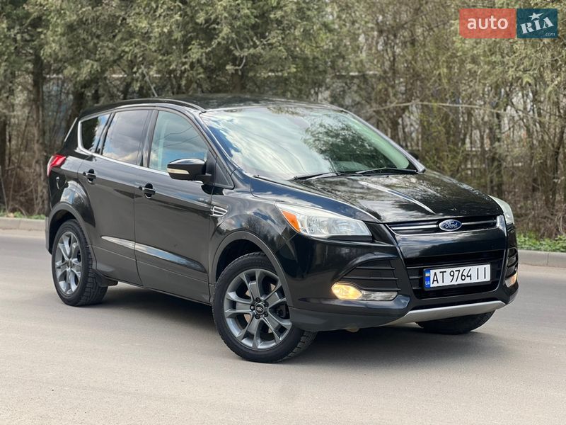 Внедорожник / Кроссовер Ford Escape 2013 в Ивано-Франковске