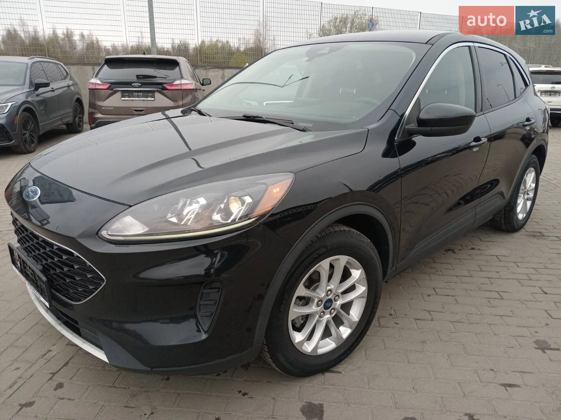 2020 Ford Escape - фото 1