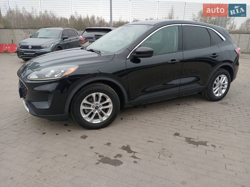 Внедорожник / Кроссовер Ford Escape 2020 в Львове
