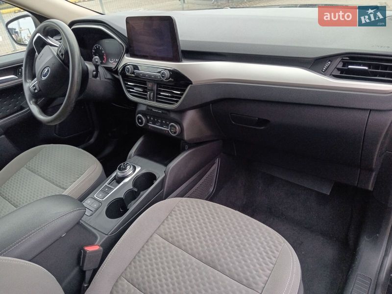 Внедорожник / Кроссовер Ford Escape 2020 в Львове