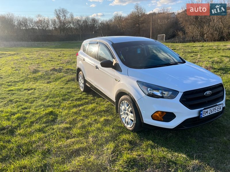 Позашляховик / Кросовер Ford Escape 2019 в Сумах