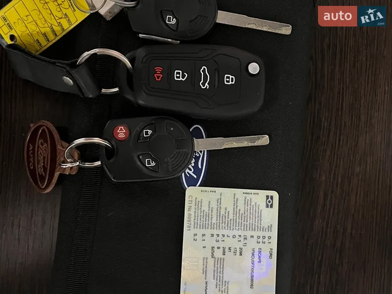 Позашляховик / Кросовер Ford Escape 2019 в Сумах документ