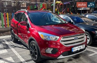 Позашляховик / Кросовер Ford Escape 2018 в Києві