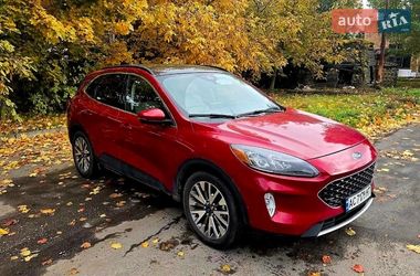Позашляховик / Кросовер Ford Escape 2020 в Луцьку