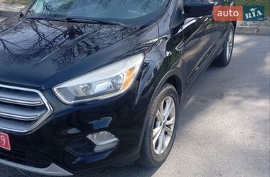 Позашляховик / Кросовер Ford Escape 2017 в Львові