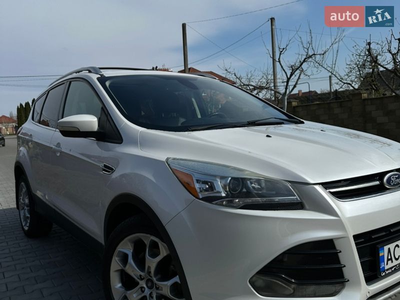 Позашляховик / Кросовер Ford Escape 2013 в Луцьку