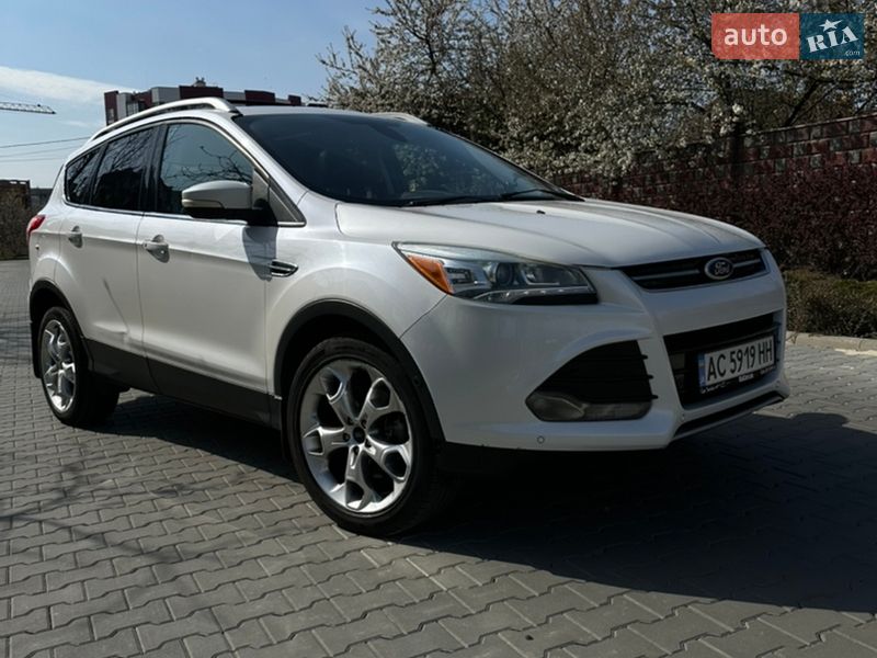 Позашляховик / Кросовер Ford Escape 2013 в Луцьку