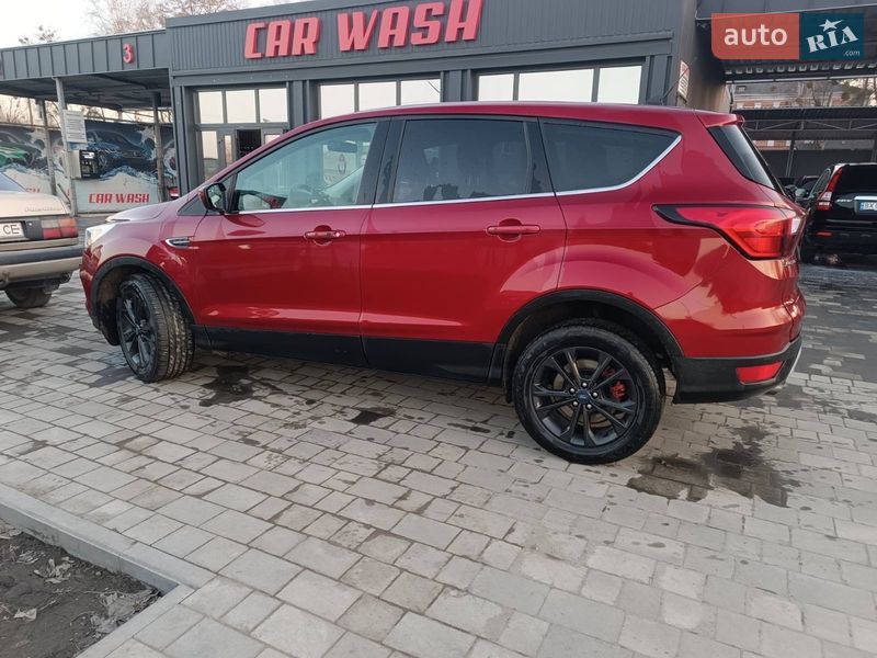 Позашляховик / Кросовер Ford Escape 2019 в Шепетівці фото 7 Позашляховик / Кросовер Ford Escape 2019 в Шепетівці