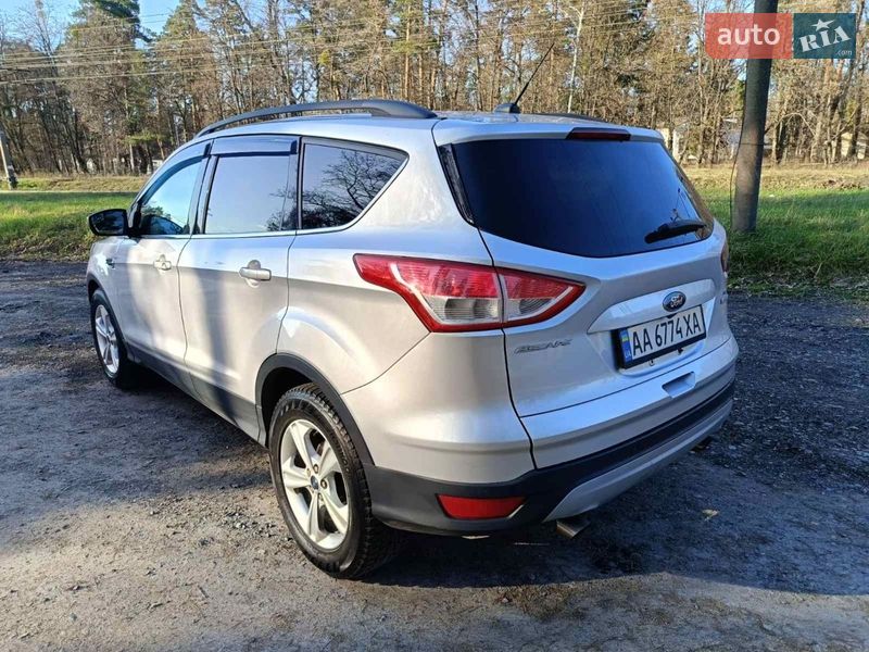 Позашляховик / Кросовер Ford Escape 2015 в Києві фото 3 Позашляховик / Кросовер Ford Escape 2015 в Києві