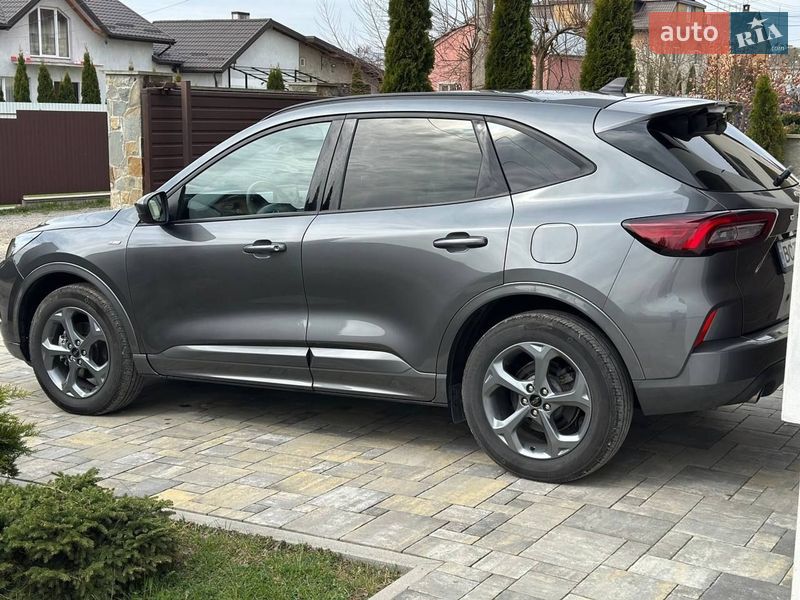 Внедорожник / Кроссовер Ford Escape 2023 в Львове