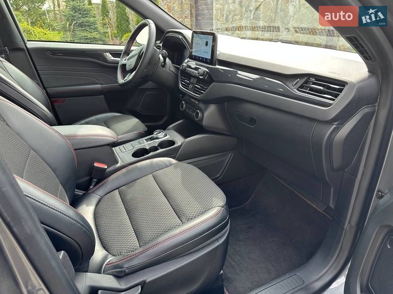 Внедорожник / Кроссовер Ford Escape 2023 в Львове