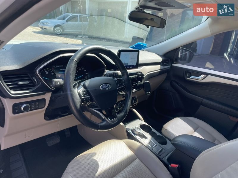 Внедорожник / Кроссовер Ford Escape 2021 в Львове