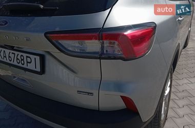 Внедорожник / Кроссовер Ford Escape 2021 в Буче