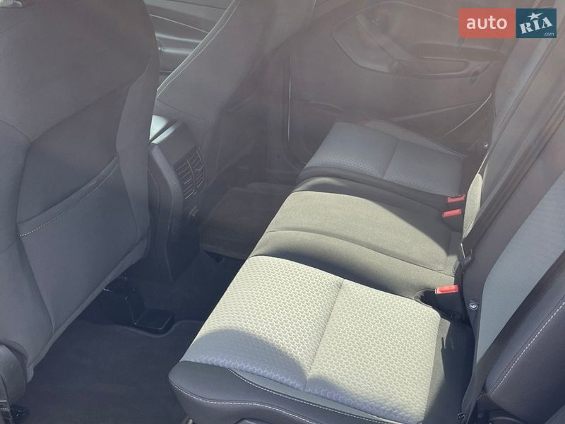 Позашляховик / Кросовер Ford Escape 2017 в Дубні фото 36 Позашляховик / Кросовер Ford Escape 2017 в Дубні