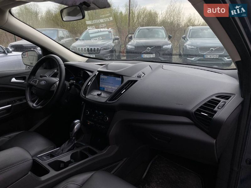 Позашляховик / Кросовер Ford Escape 2019 в Львові