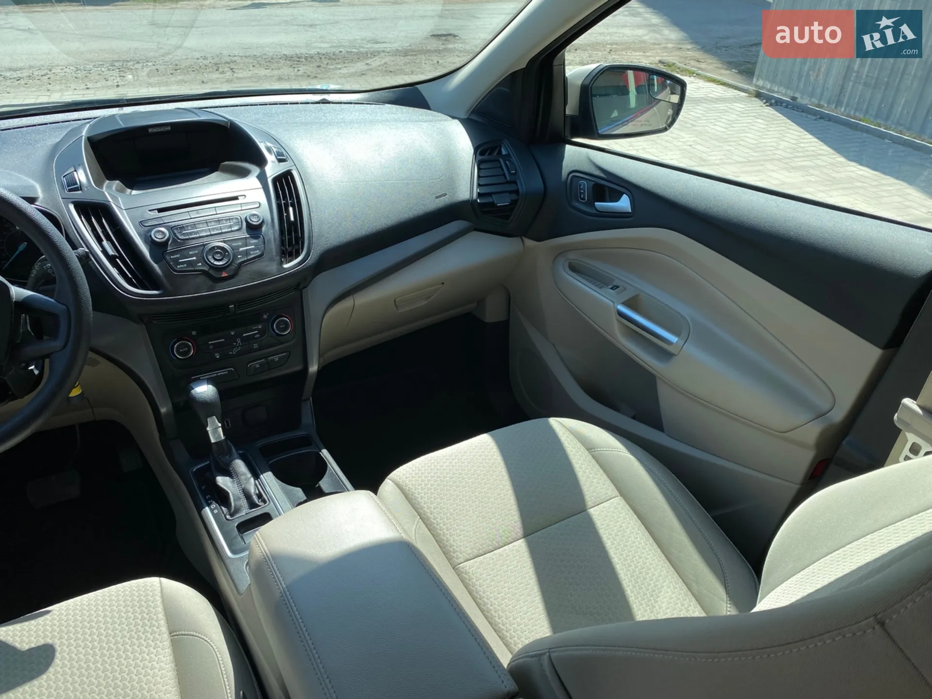 2017 Ford Escape - мініатюра 16
