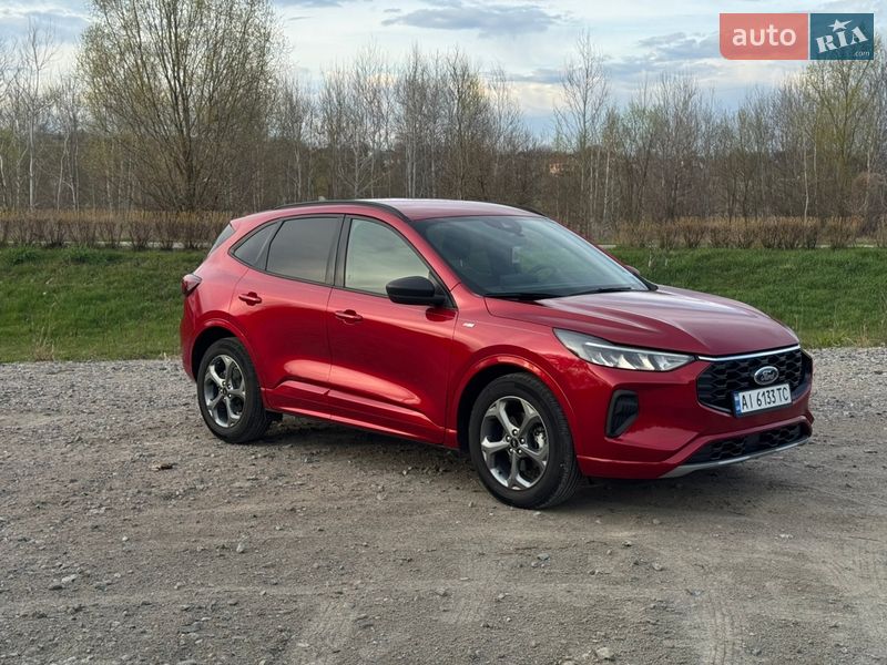 Внедорожник / Кроссовер Ford Escape 2023 в Буче