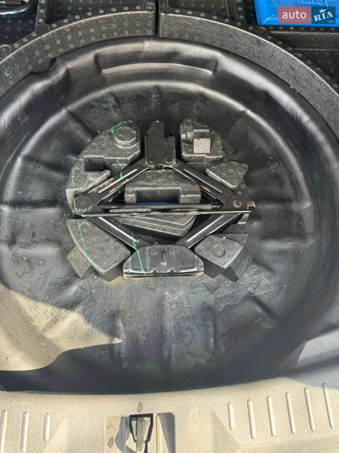2012 Ford Escape - мініатюра 9