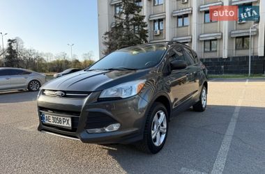 Внедорожник / Кроссовер Ford Escape 2015 в Одессе