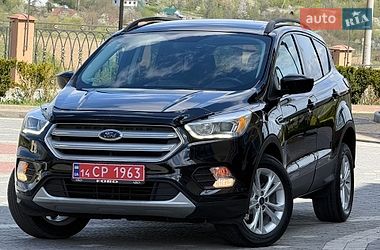 Позашляховик / Кросовер Ford Escape 2019 в Дрогобичі