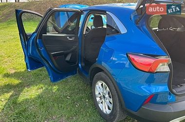 Внедорожник / Кроссовер Ford Escape 2020 в Саврани