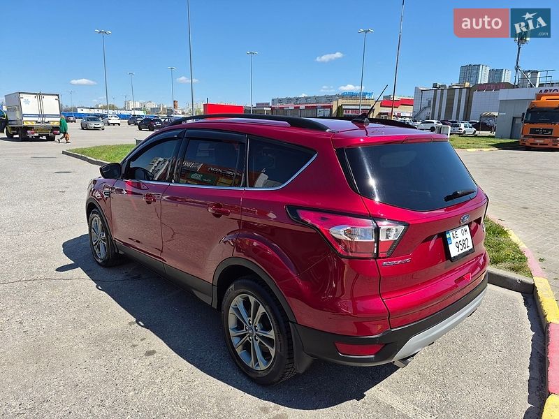 Внедорожник / Кроссовер Ford Escape 2018 в Харькове