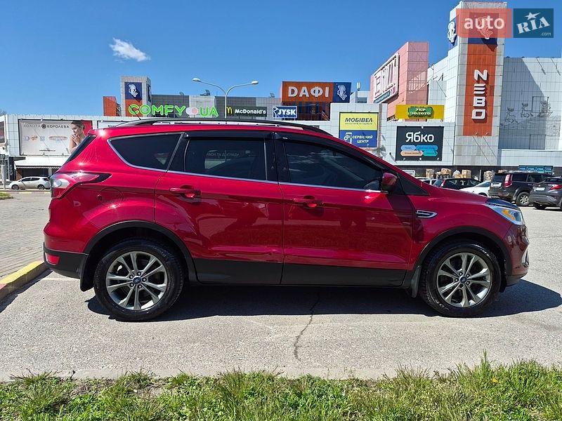 Внедорожник / Кроссовер Ford Escape 2018 в Харькове