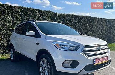 Позашляховик / Кросовер Ford Escape 2018 в Львові