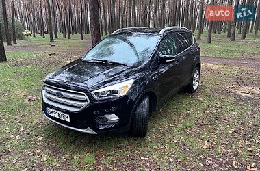 Внедорожник / Кроссовер Ford Escape 2018 в Сумах