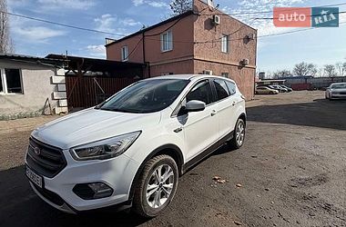 Позашляховик / Кросовер Ford Escape 2016 в Миколаєві