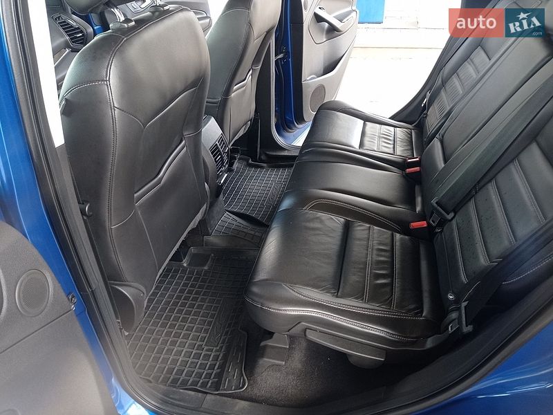 Внедорожник / Кроссовер Ford Escape 2017 в Конотопе