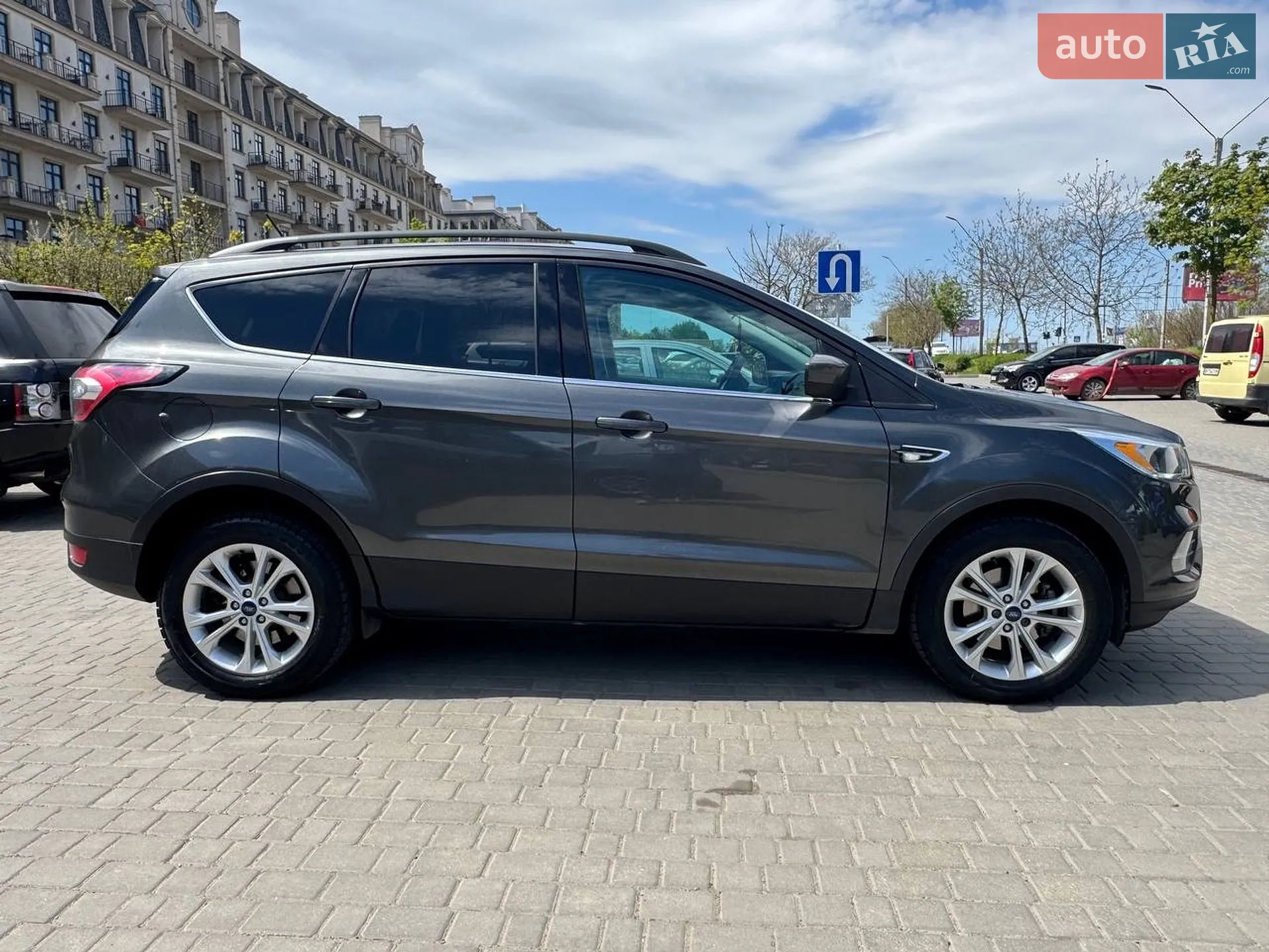 2017 Ford Escape - фото 1