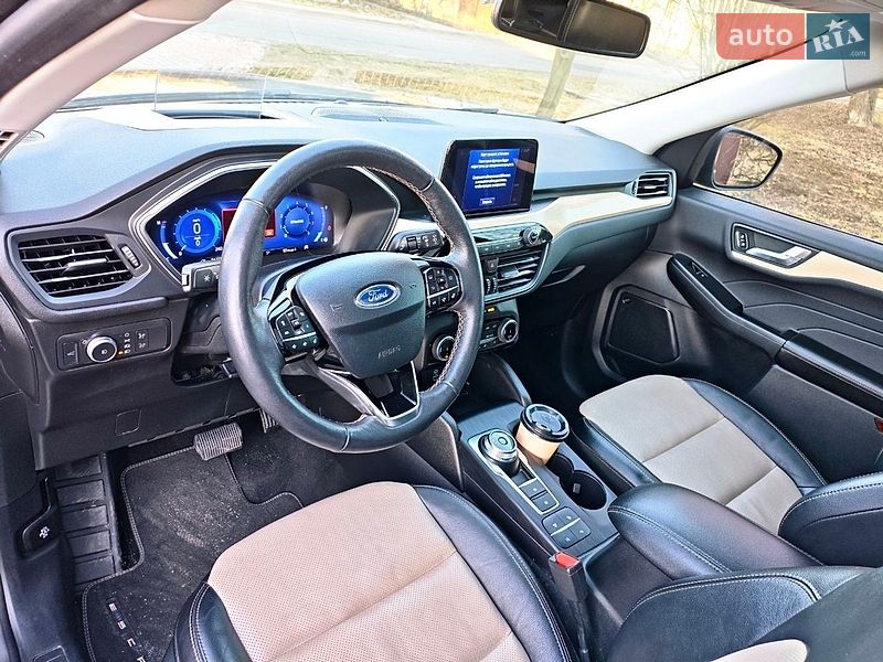 Внедорожник / Кроссовер Ford Escape 2022 в Запорожье