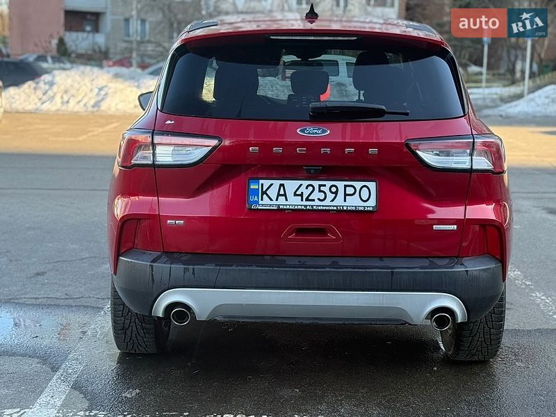 Внедорожник / Кроссовер Ford Escape 2019 в Киеве