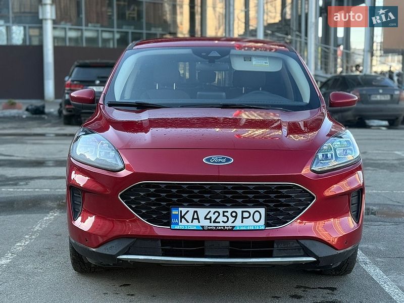 Внедорожник / Кроссовер Ford Escape 2019 в Киеве
